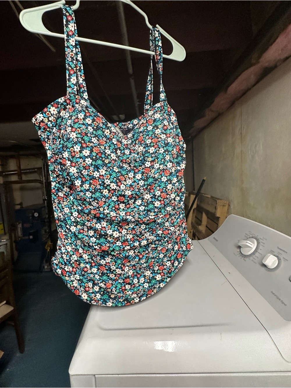 Lands' End Floral Swim Tankini top in Teal, Red, White